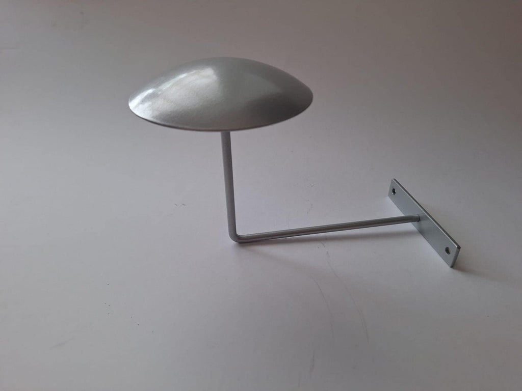 Wall Mount Hat Display Rack: Metal Helmet Holder