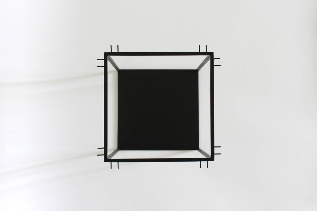 Metal Cube Jewelry Display: Necklace Stand