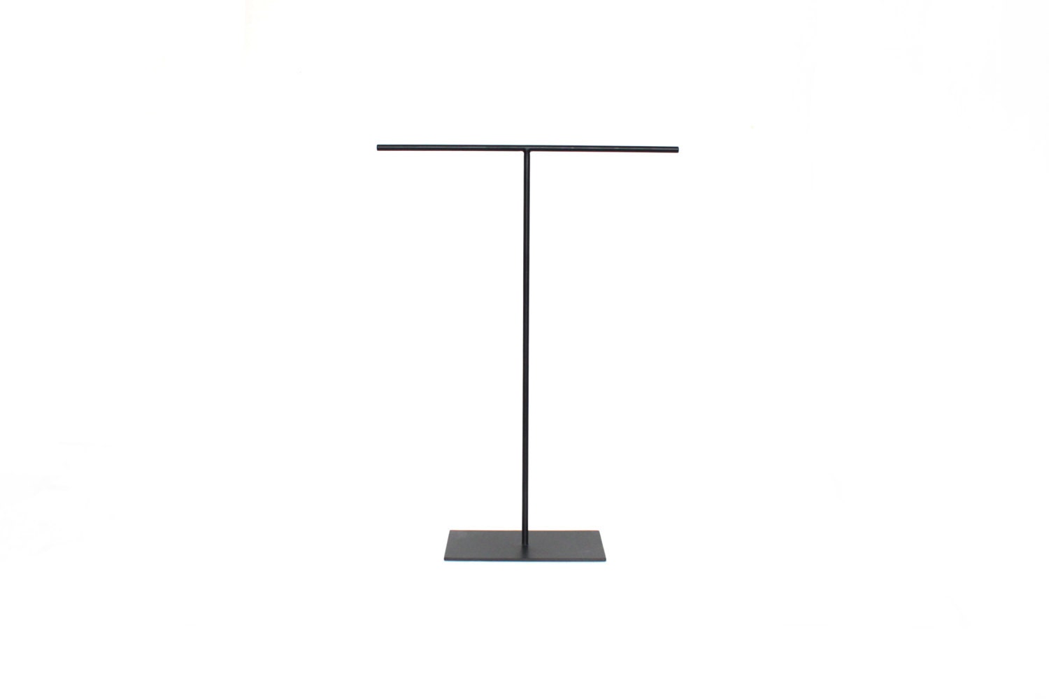 Black Steel Jewelry Stand: Necklace Display Holder