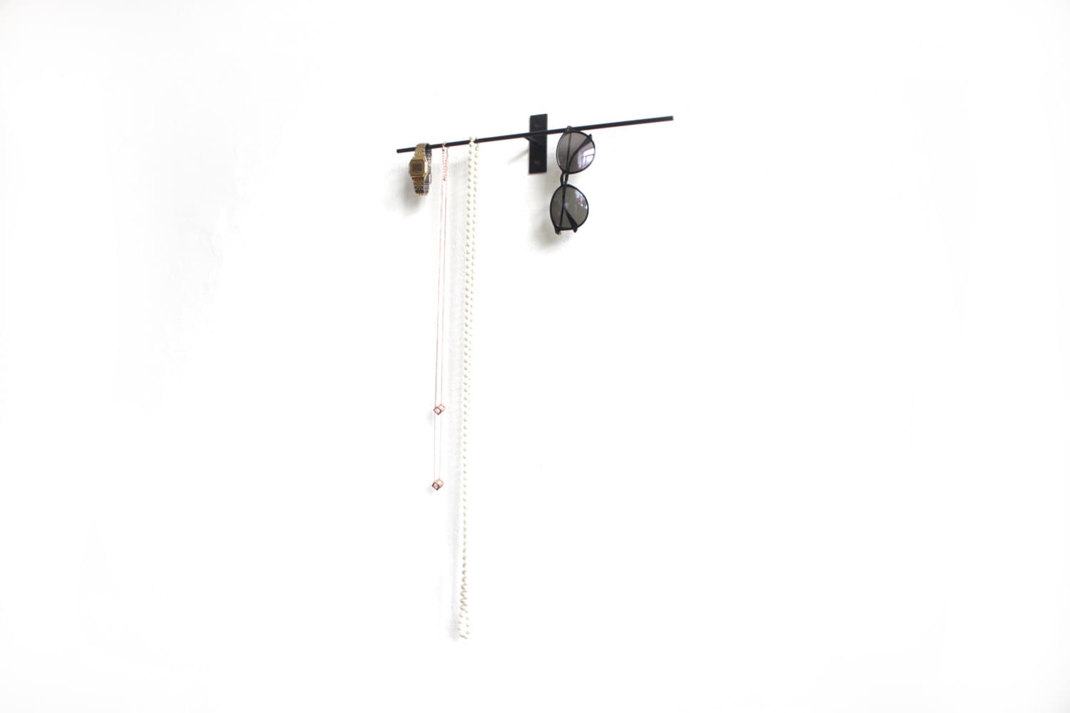 Wall jewellery organiser - welded and black colored - jewellery accessories holder