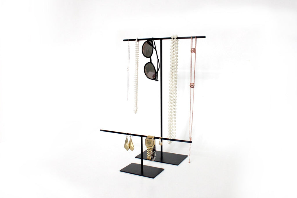 Black Steel Jewelry Stand: Necklace Display Holder