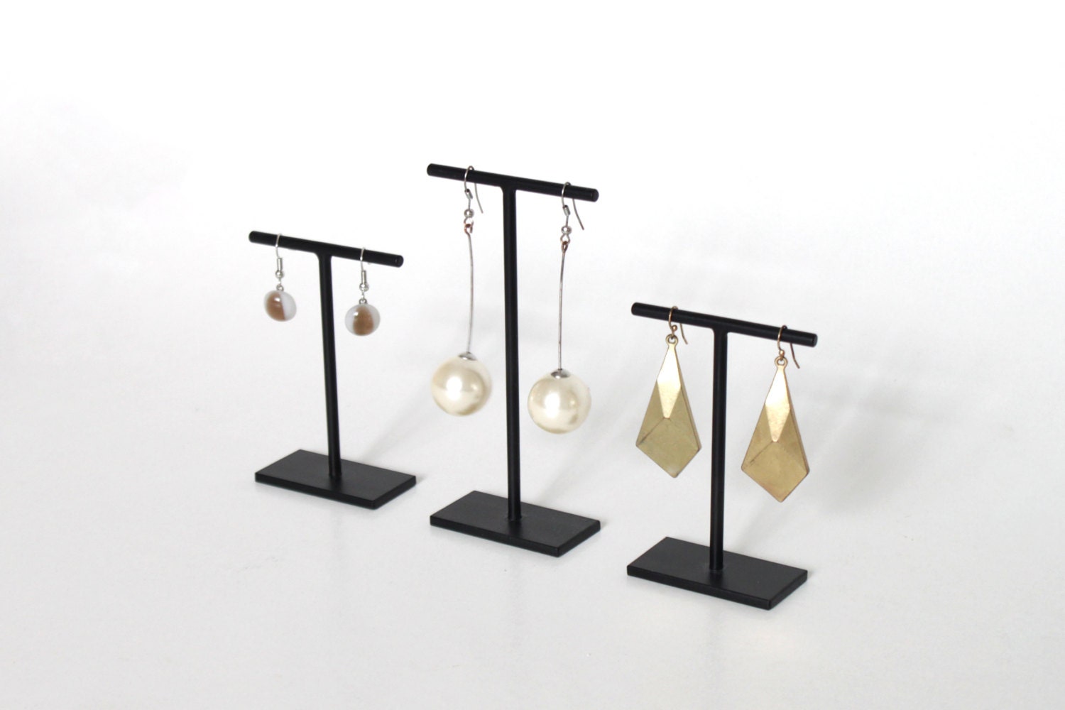 Short earring hanging display stand welded and black colored - jewellery accessories holder