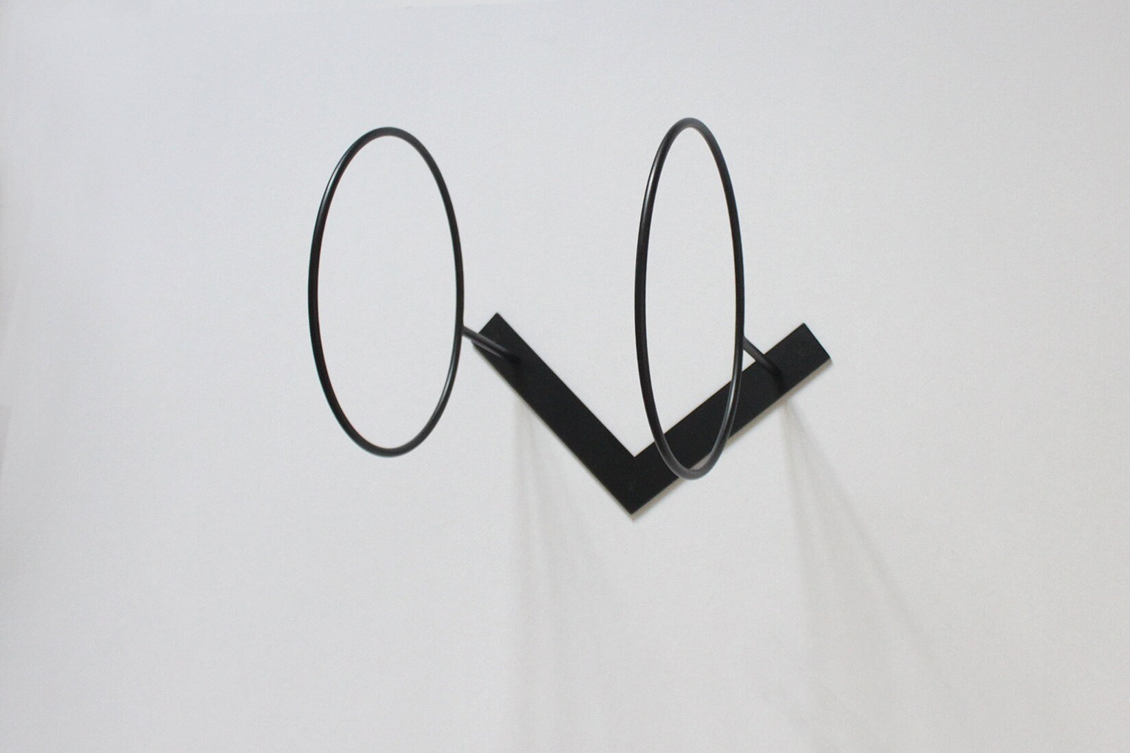 Wall Mount Yoga Mat Holder: Metal Exercise Ball Rack