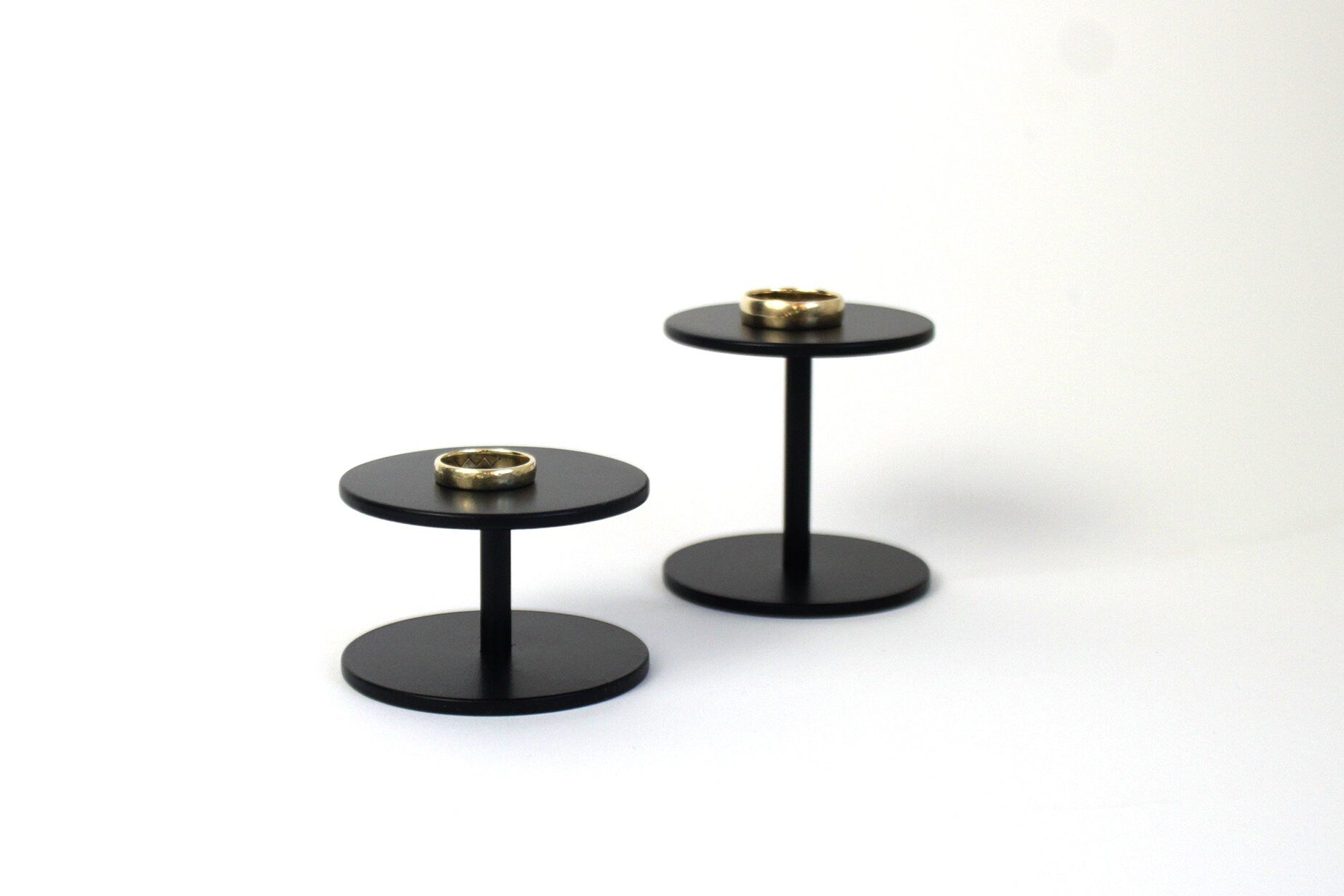 Steel Jewelry Display Stand Set: Modern Exhibition Stands