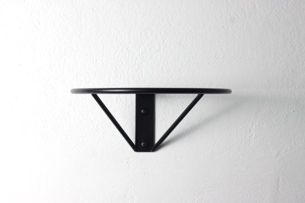 Medicine Ball Holder: Heavy Weight Ball Wall Display