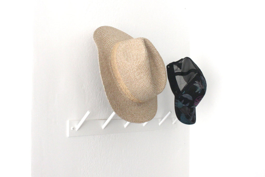 Wall Mount Hat Display: Metal Cap Holder Rack
