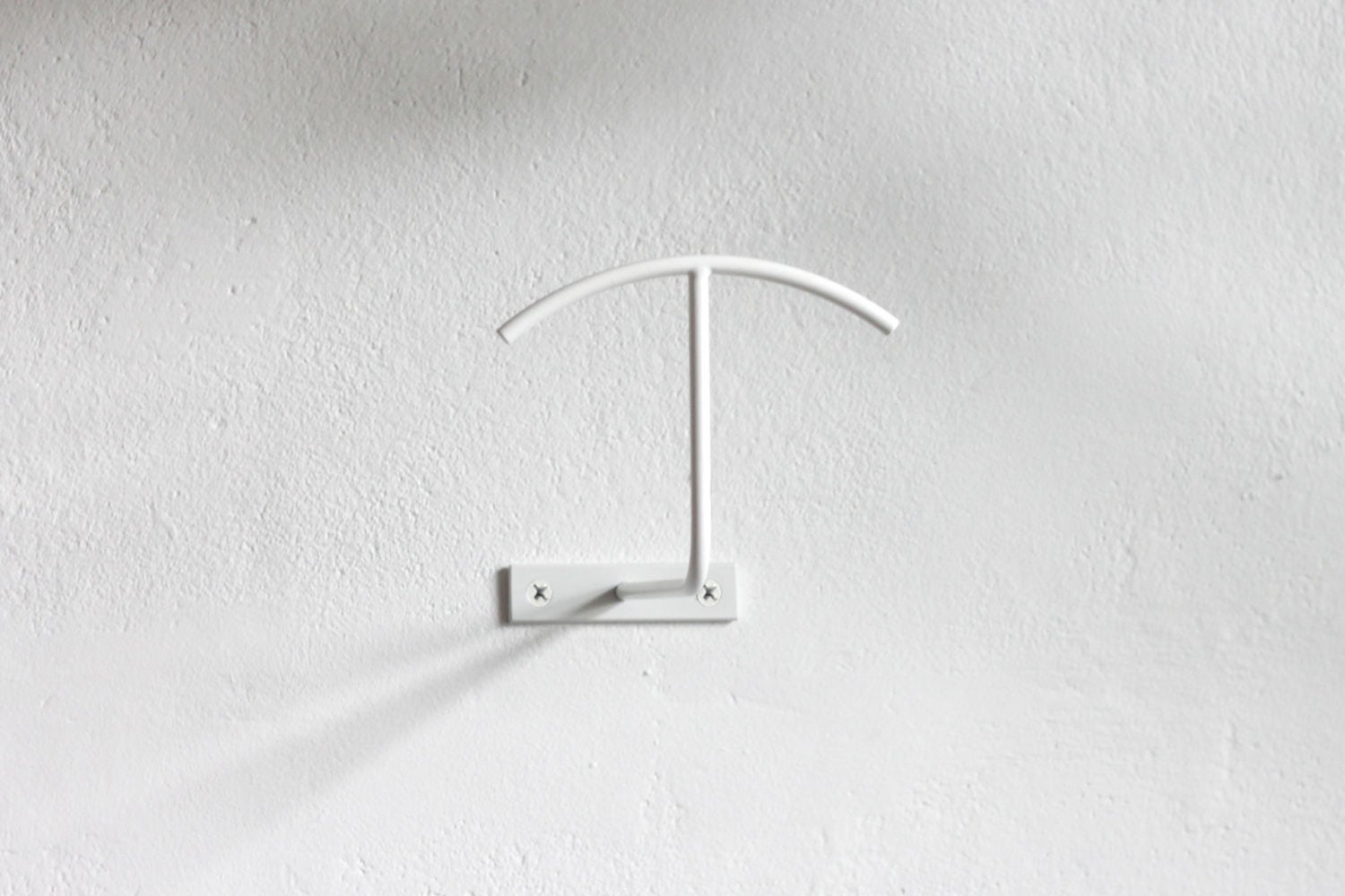 Wall Mount Hat Rack: Metal Helmet Holder