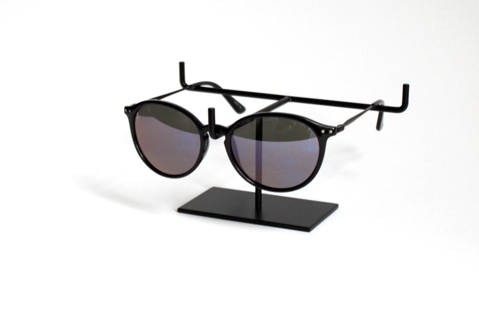 Steel Eyeglasses Stand: Sunglasses Display