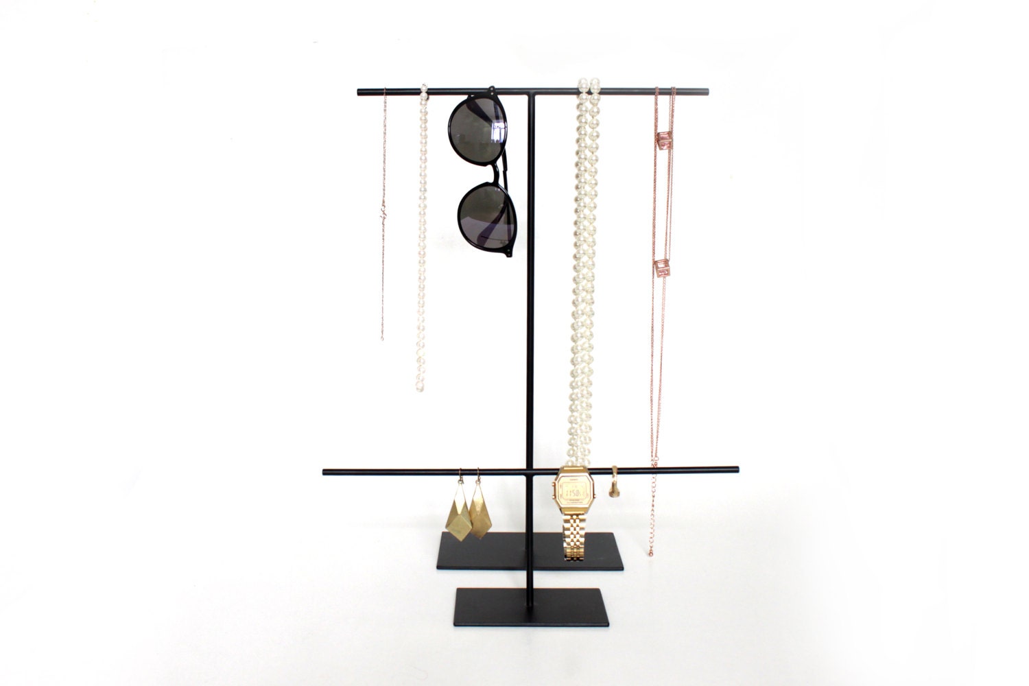 Black Steel Jewelry Stand: Necklace Display Holder