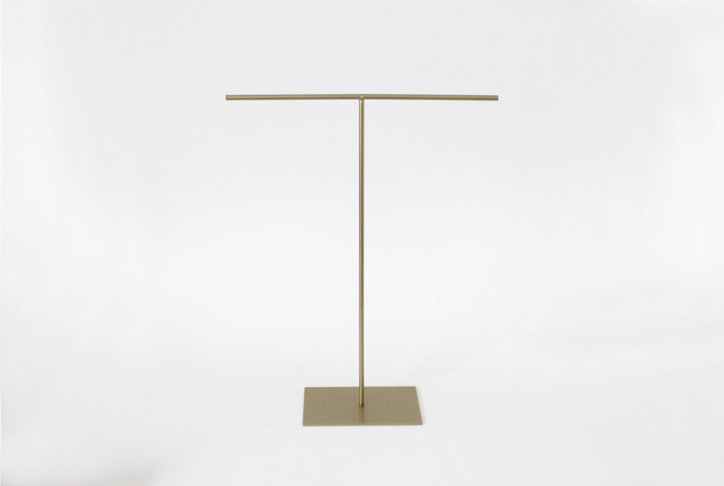 Gold Color Steel Necklace Stand: Jewelry Display