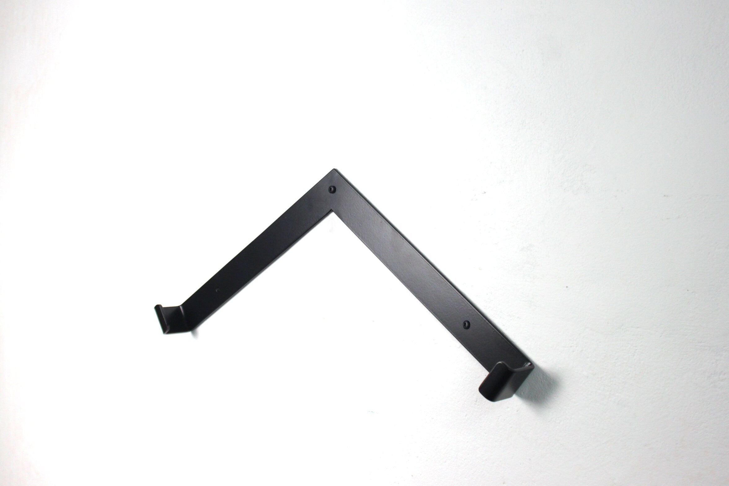 Vertical Bosu Ball Holder: 65 cm Balance Ball Storage Rack