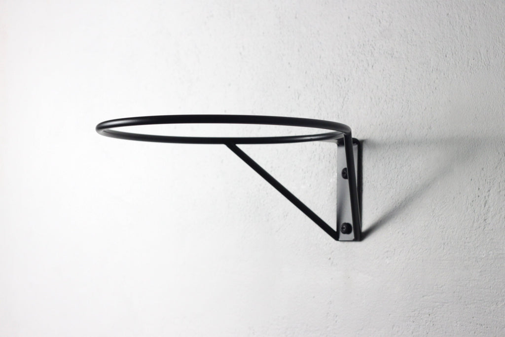 Medicine Ball Holder: Heavy Weight Ball Wall Display