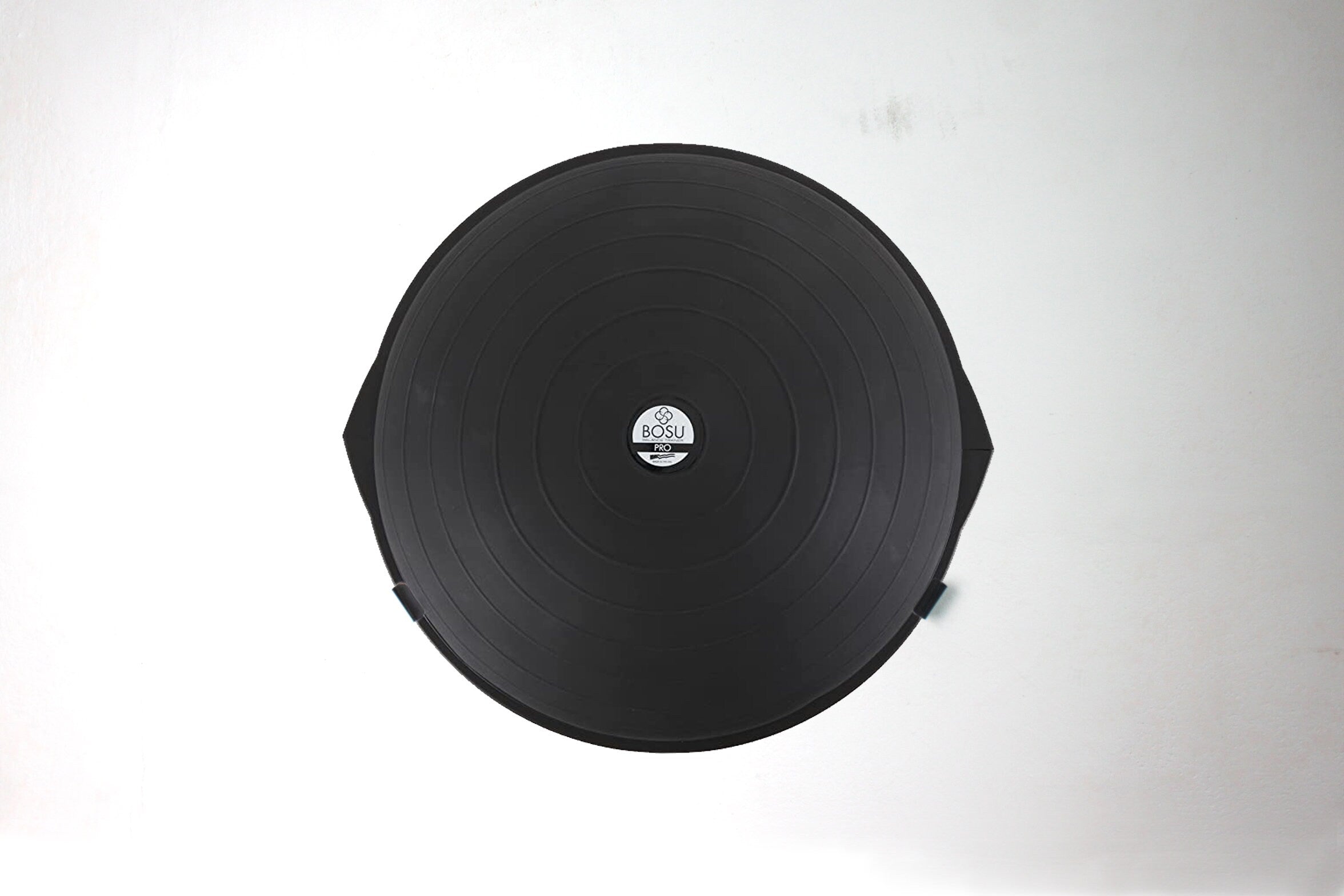 Vertical Bosu Ball Holder: 65 cm Balance Ball Storage Rack