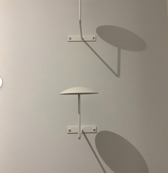 Wall Mount Hat Display Rack: Metal Helmet Holder