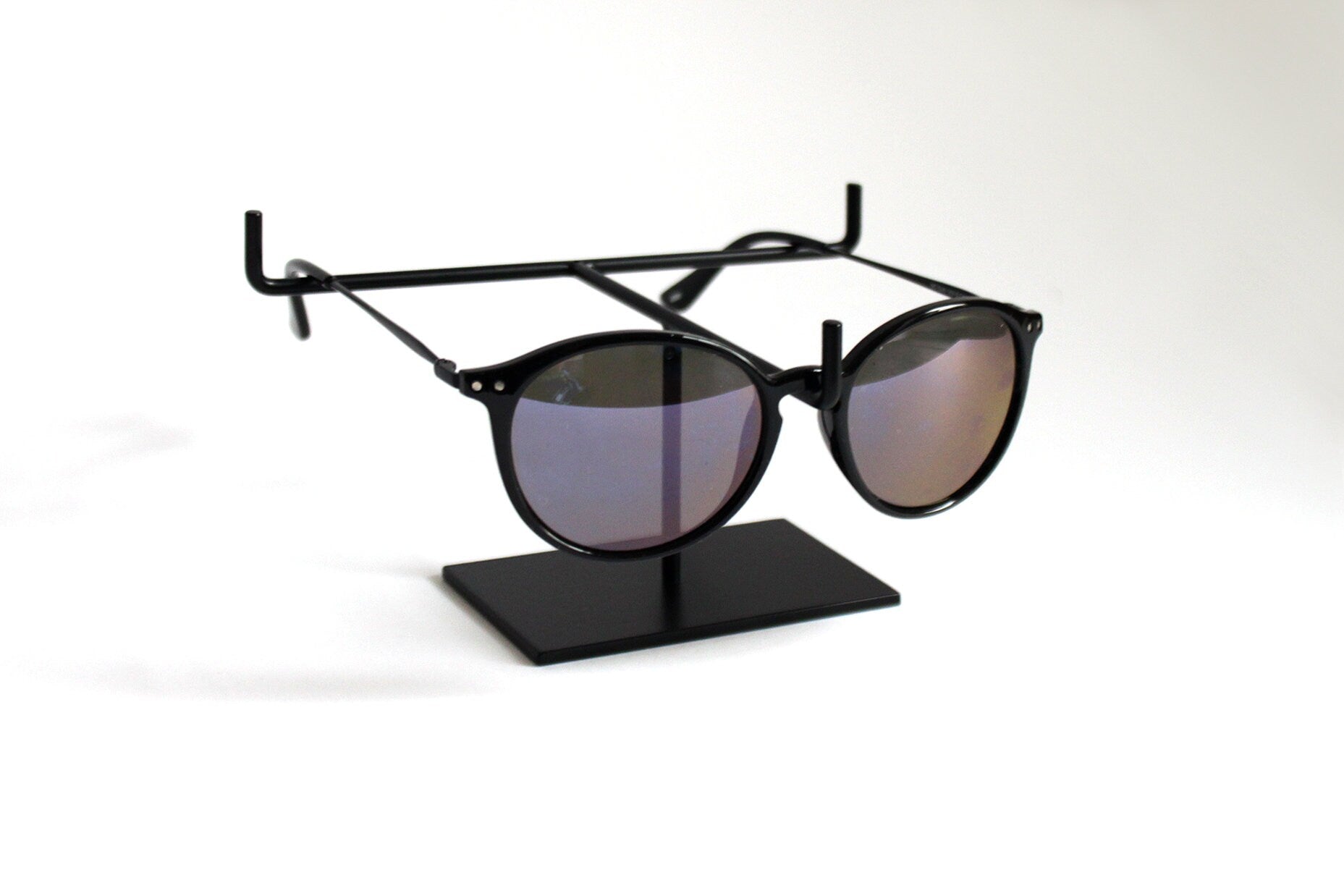 Steel Eyeglasses Stand: Sunglasses Display