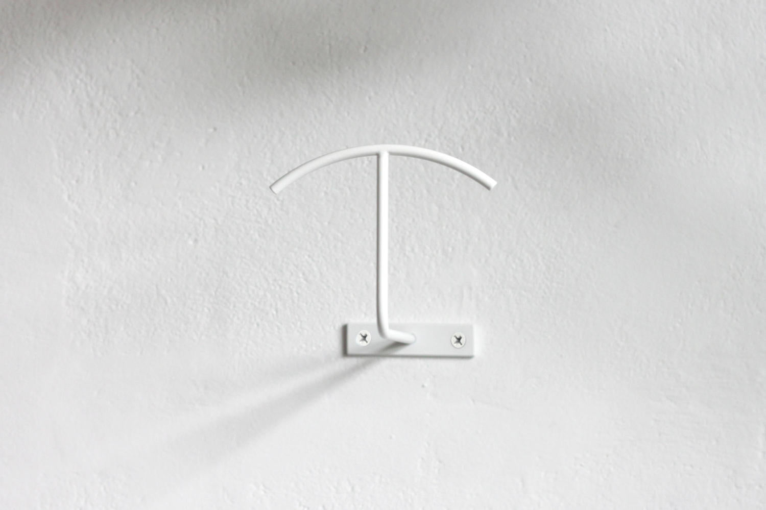 Wall Mount Hat Rack: Metal Helmet Holder